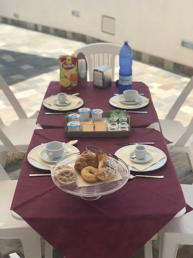 La Ruota B&B Terrasini 0*,